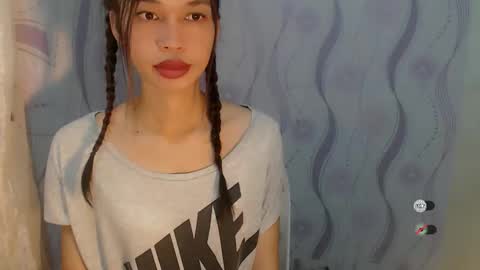 Snapshot of naughtysunshinepinay chatting on May 2, 12:59 am Celine online show from May 2, 12:59 am