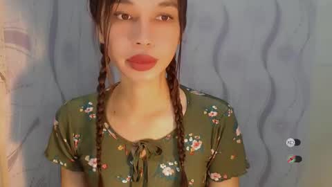 Snapshot of naughtysunshinepinay chatting on May 11, 12:27 am Celine online show from May 11, 12:27 am