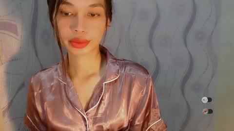 Snapshot of naughtysunshinepinay chatting on May 16, 3:14 am Celine online show from May 16, 3:14 am