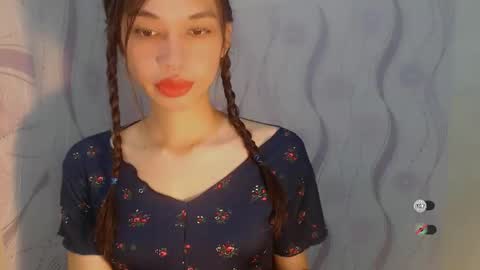 Snapshot of naughtysunshinepinay chatting on May 17, 1:03 am Celine online show from May 17, 1:03 am