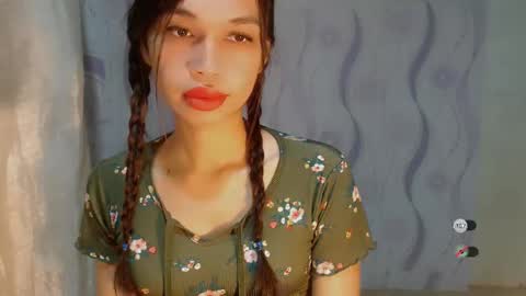 Snapshot of naughtysunshinepinay chatting on May 21, 5:42 pm Celine online show from May 21, 5:42 pm
