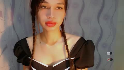 Snapshot of naughtysunshinepinay chatting on May 23, 8:13 pm Celine online show from May 23, 8:13 pm