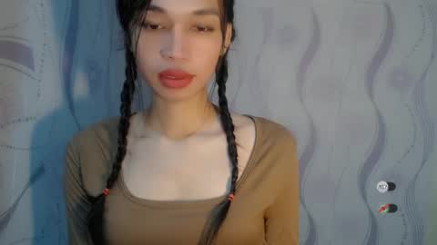Snapshot of naughtysunshinepinay chatting on June 1, 12:01 am Celine online show from June 1, 12:01 am