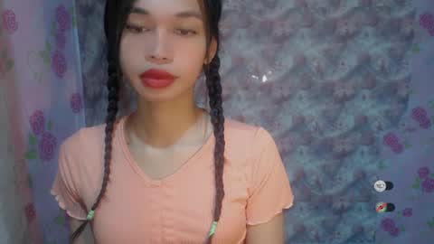 Snapshot of naughtysunshinepinay chatting on July 12, 11:18 pm Celine online show from July 12, 11:18 pm