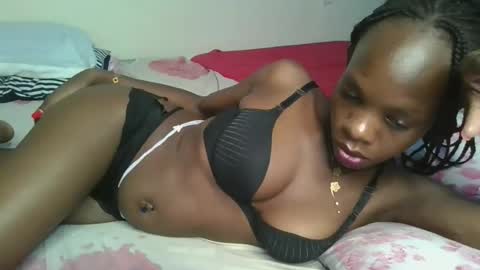 Snapshot of naughtysweetpie chatting on April 17, 10:02 pm naughty online show from April 17, 10:02 pm