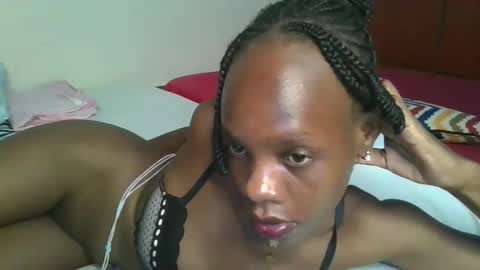 Snapshot of naughtysweetpie chatting on April 20, 7:15 pm naughty online show from April 20, 7:15 pm