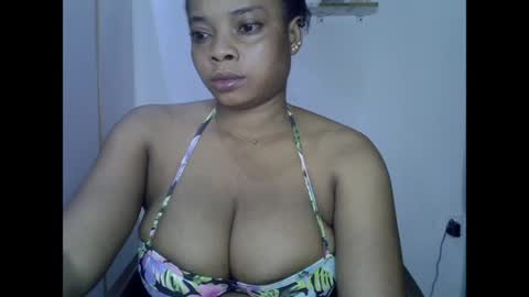 Snapshot of naughtyxcuntx chatting on May 29, 7:50 am naughtyxcuntx online show from May 29, 7:50 am