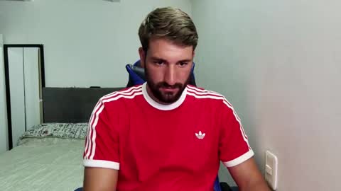 Snapshot of naugthy18boy chatting on February 11, 9:31 pm Nico online show from February 11, 9:31 pm