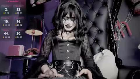 Navier  online show from February 26, 11:04 pm