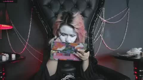 Snapshot of navier__ chatting on April 22, 3:31 am Navier online show from April 22, 3:31 am