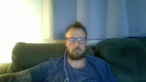 nawtydom1977 online show from February 5, 2:05 am