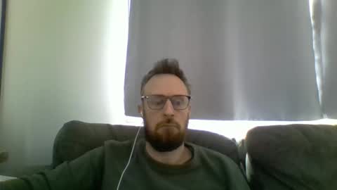 nawtydom1977 online show from March 23, 2:54 pm