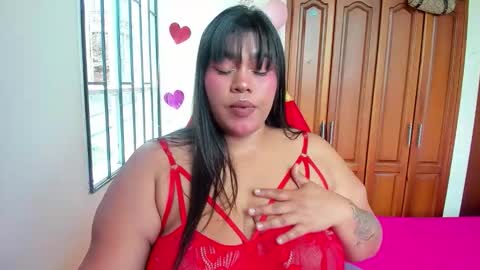 nayara_hinny online show from February 23, 5:32 pm