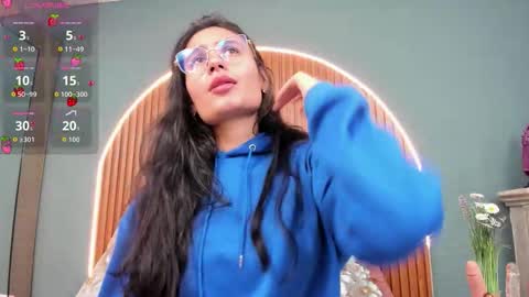 Naye  online show from November 5, 3:39 am