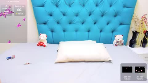 Lady Nayla online show from April 17, 3:15 pm