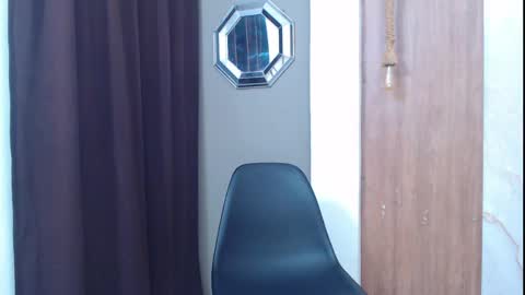 Snapshot of nazper_ chatting on April 21, 7:50 pm Nazper online show from April 21, 7:50 pm