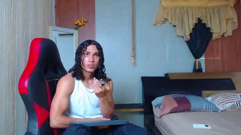 Snapshot of nazper_ chatting on May 14, 3:52 pm Nazper online show from May 14, 3:52 pm