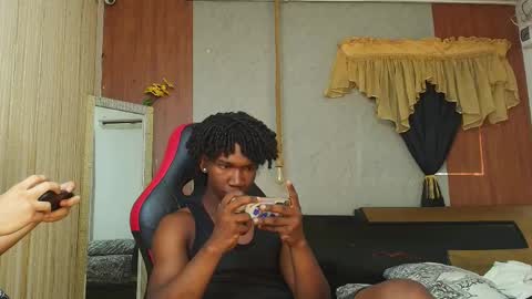 Snapshot of nazper_ chatting on June 5, 4:24 pm Nazper online show from June 5, 4:24 pm