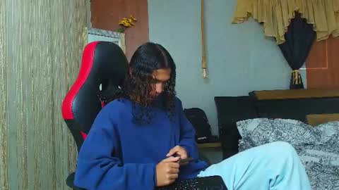 Snapshot of nazper_ chatting on June 11, 5:55 pm Nazper online show from June 11, 5:55 pm