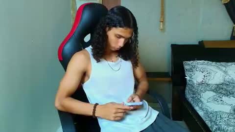 Snapshot of nazper_ chatting on July 8, 3:38 pm Nazper online show from July 8, 3:38 pm