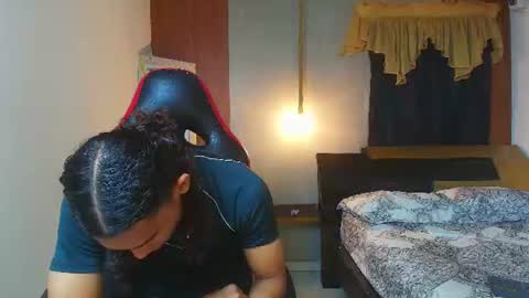 Snapshot of nazper_ chatting on July 25, 4:48 pm Nazper online show from July 25, 4:48 pm