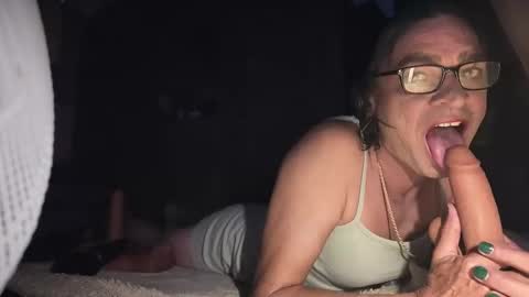 Hi Im CJ online show from January 17, 10:09 am