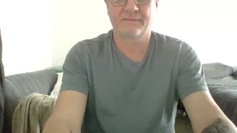 neckdown12 online show from September 27, 9:31 pm