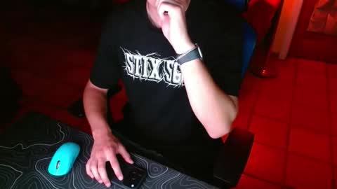 Snapshot of needanap00 chatting on March 31, 5:41 am tootired online show from March 31, 5:41 am