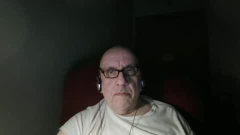 Tom online show from June 17, 2:03 am