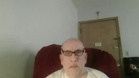 Tom online show from July 2, 10:49 pm