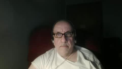 Tom online show from July 4, 1:45 am