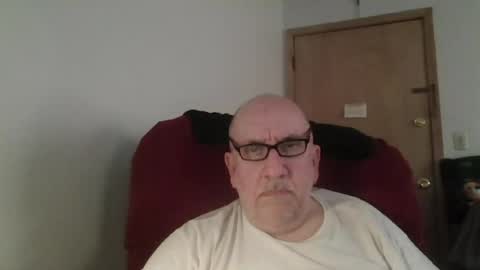 Tom online show from July 18, 12:04 am