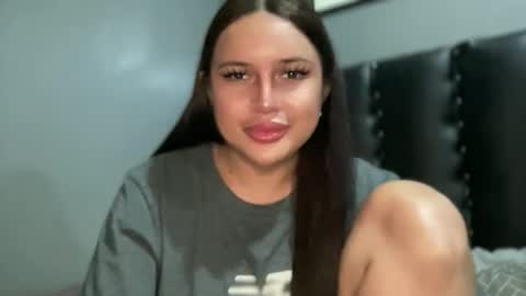 karla online show from April 4, 12:46 pm