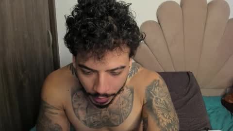 Nei turn green online show from March 8, 6:01 pm