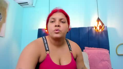 Snapshot of neferet_opal chatting on May 30, 1:25 am neferet_opal online show from May 30, 1:25 am
