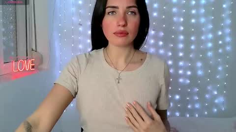 Neferutt online show from March 11, 12:22 pm