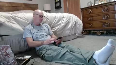 NEIGHBORGUY4U online show from November 24, 1:33 pm