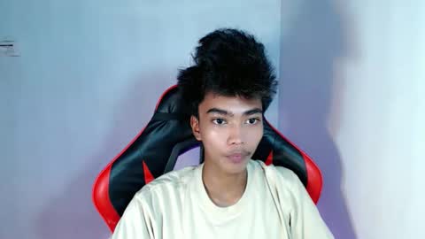 neil_asian69 online show from November 4, 3:55 pm