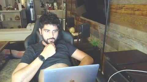 neil online show from April 23, 5:08 am