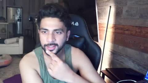 neil online show from May 6, 11:32 pm