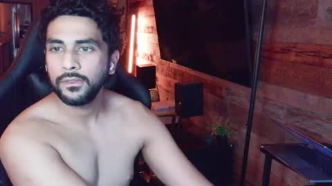 neil online show from May 29, 12:41 am