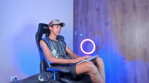 neitan online show from February 18, 11:50 am