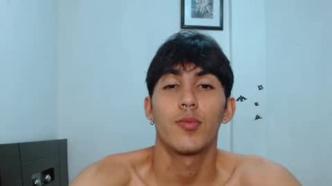 Snapshot of neithanzyn chatting on December 29, 2:38 am Neithanzyn online show from December 29, 2:38 am