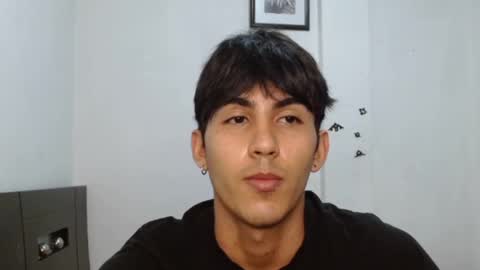 Snapshot of neithanzyn chatting on December 31, 12:15 pm Neithanzyn online show from December 31, 12:15 pm