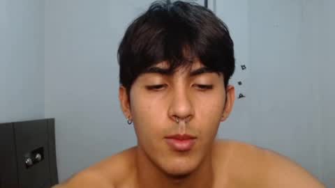 Snapshot of neithanzyn chatting on January 12, 7:21 pm Neithanzyn online show from January 12, 7:21 pm