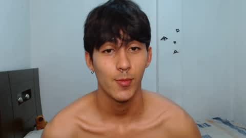 Snapshot of neithanzyn chatting on January 12, 10:22 pm Neithanzyn online show from January 12, 10:22 pm