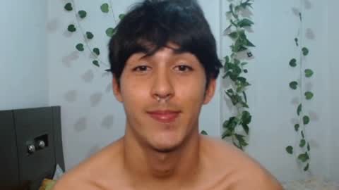 Snapshot of neithanzyn chatting on February 1, 7:23 pm Neithanzyn online show from February 1, 7:23 pm