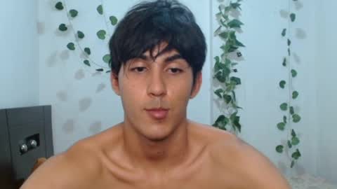 Snapshot of neithanzyn chatting on February 2, 10:39 pm Neithanzyn online show from February 2, 10:39 pm