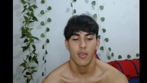 Snapshot of neithanzyn chatting on March 5, 10:54 pm Neithanzyn online show from March 5, 10:54 pm