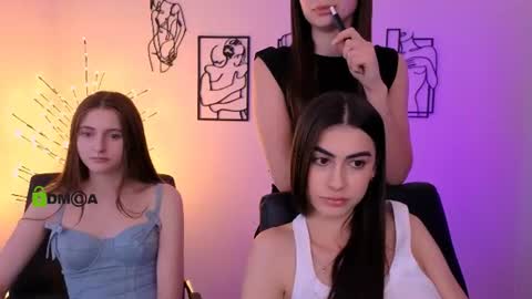 Snapshot of nekky_mouse chatting on July 7, 2:21 pm Meow online show from July 7, 2:21 pm